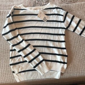 H&M girls NWT striped sweater - Sz 10-12Y